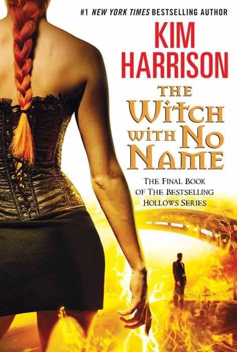 The Witch with No Name (Hollows)